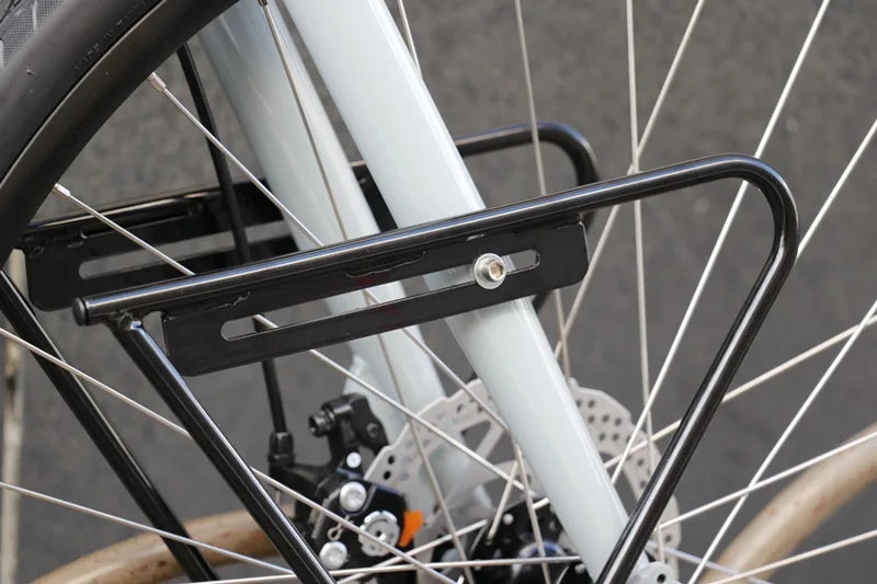 LOWRIDER FRONT RACK アデプト