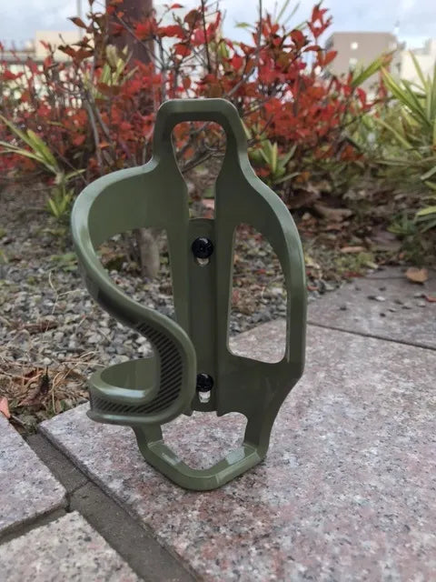 FLOW CAGE SL サイドボトルケージ 小さいフレーム ボトルケージ コンパクトロードバイク用 ボトル取り出しやすい ケージ 右抜きボトルケージ カーボンバイク ケージ対応 自転車 軽量ボトルケージ