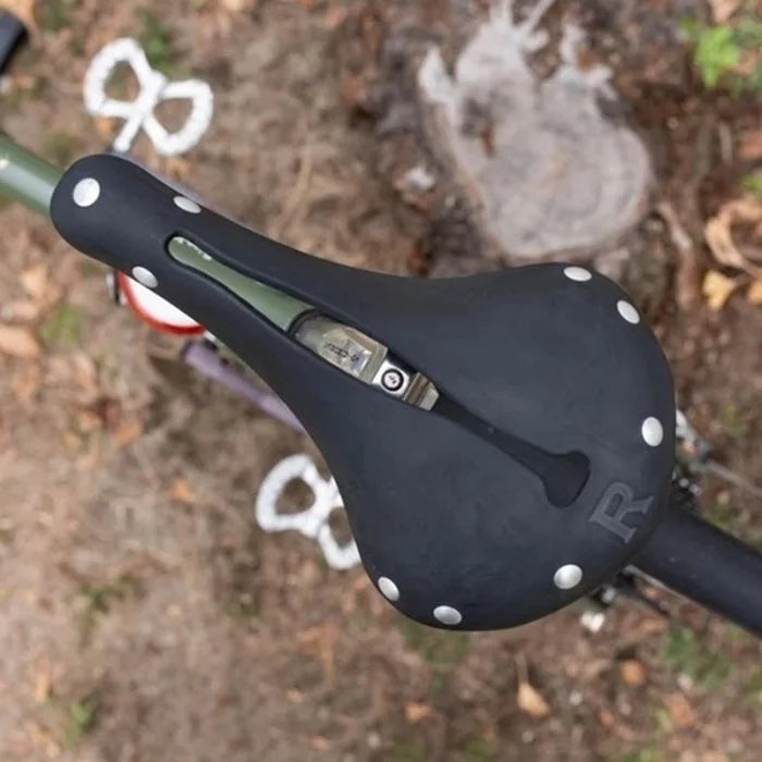 R2 Rubber Saddle セラアナトミカ