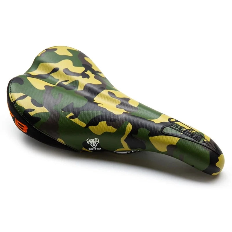 pure V race saddle BL special(camo)