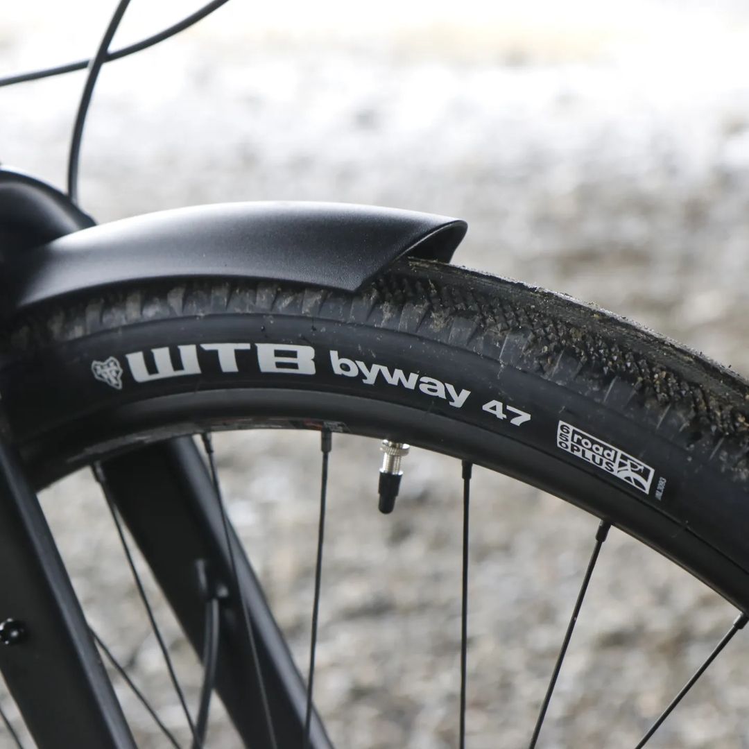 【2025年モデル】FARPOINT(E-BIKE) フジバイクス ファーポイント 電動クロスバイク eバイク イーバイク fuji自転車