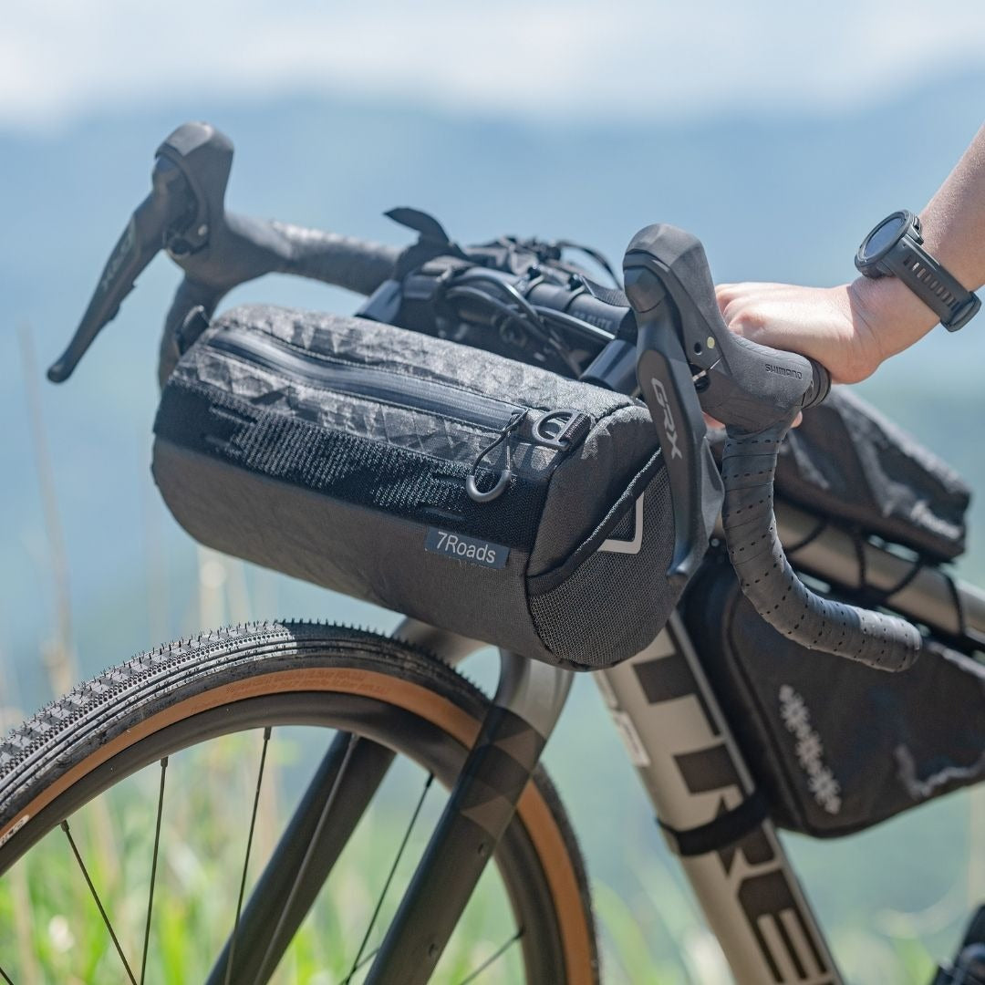 WELCH BAG ULTRA ドラム型ハンドルバーバッグ Ultra200x ハンドルバッグ バイクパッキング 防水バッグ ショルダー兼用バイクバッグ 7R bags ハンドルバッグ ハンドルバーバッグ 軽量 YKKアクアガード バッグ