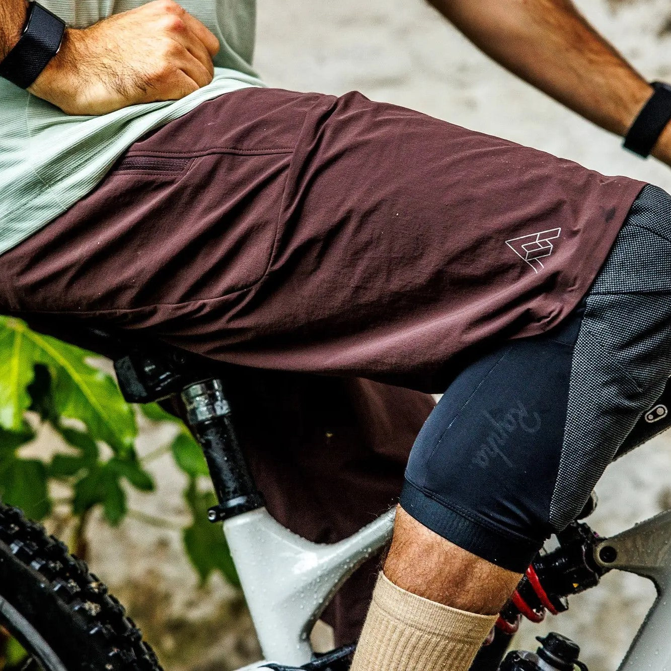 GLIDEPATH SHORT 14" MEN'S 7メッシュ ショートパンツ サイクリング