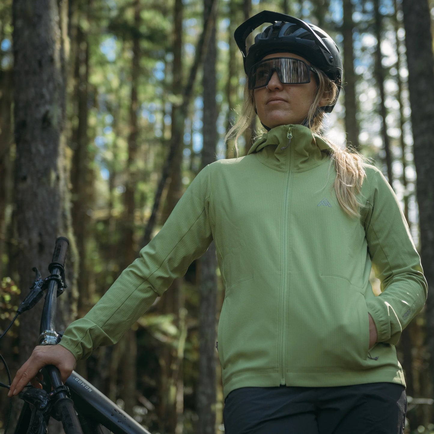 SPRUCE HOODY WOMEN'S 7メッシュ ウィンドブレーカー サイクリング レディース
