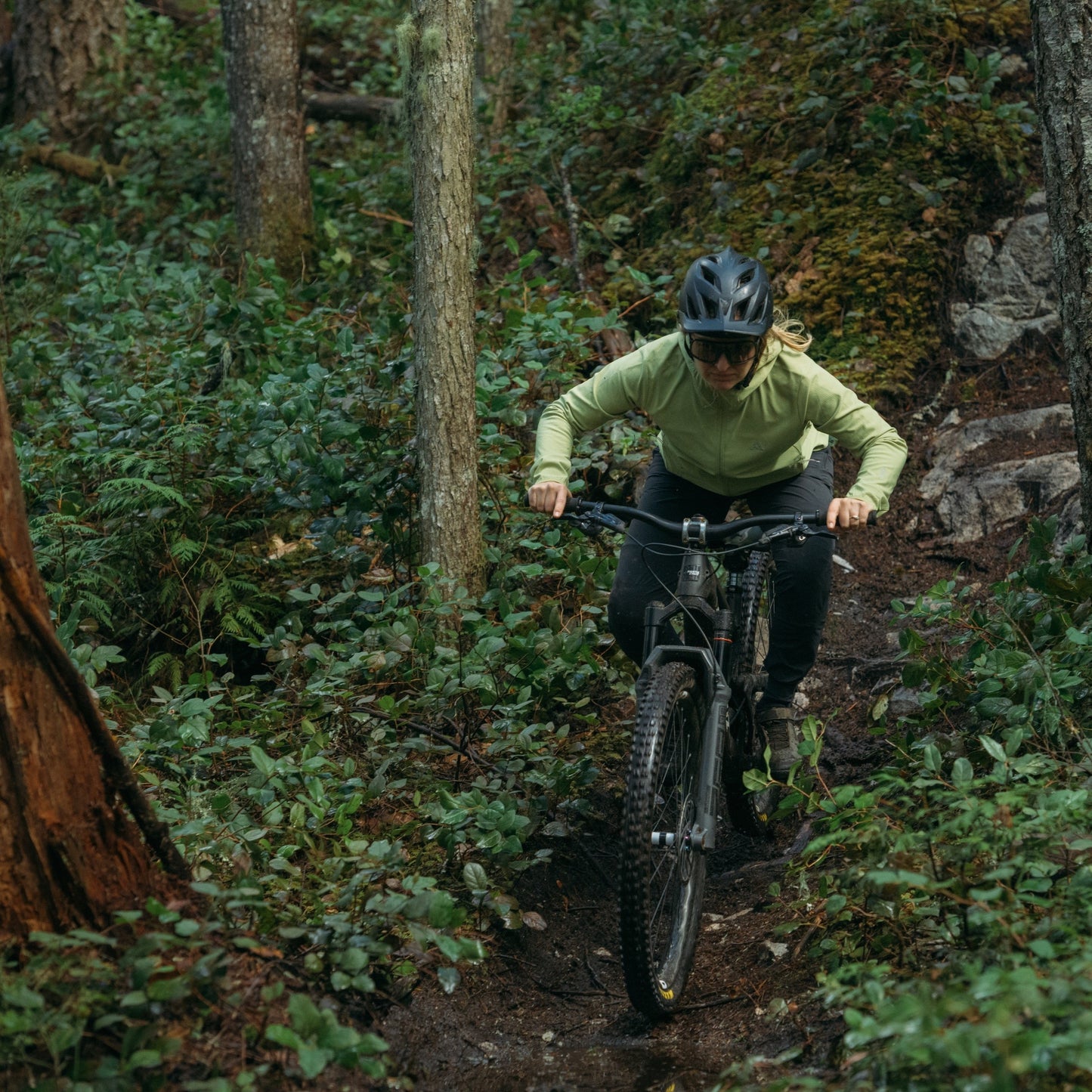SPRUCE HOODY WOMEN'S 7メッシュ ウィンドブレーカー サイクリング レディース