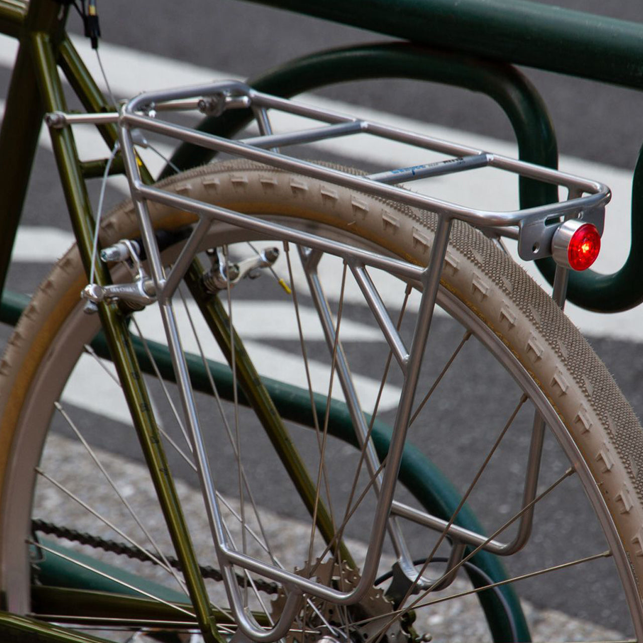 KOMA light(rear) ブルーラグ ライト 自転車USBライト リア用コンパクトライト 自転車カスタムパーツ ロードバイク アクセサリー バイクパッキング ギア クラシカル自転車ライト