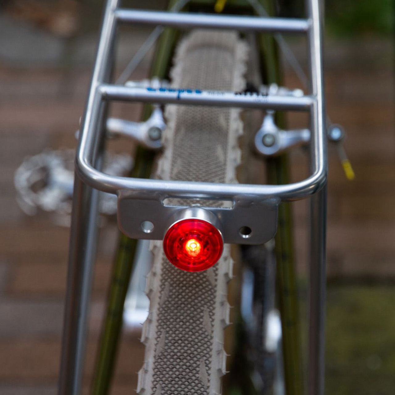 KOMA light(rear) ブルーラグ ライト 自転車USBライト リア用コンパクトライト 自転車カスタムパーツ ロードバイク アクセサリー バイクパッキング ギア クラシカル自転車ライト
