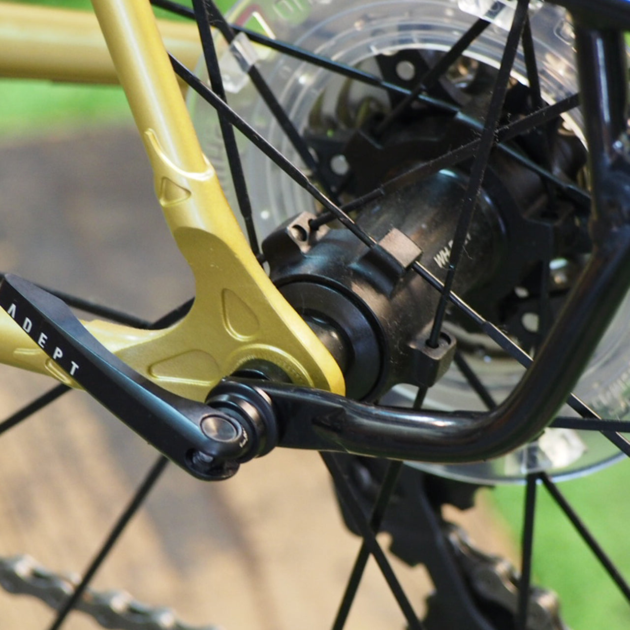 ROAD REAR RACK アデプト