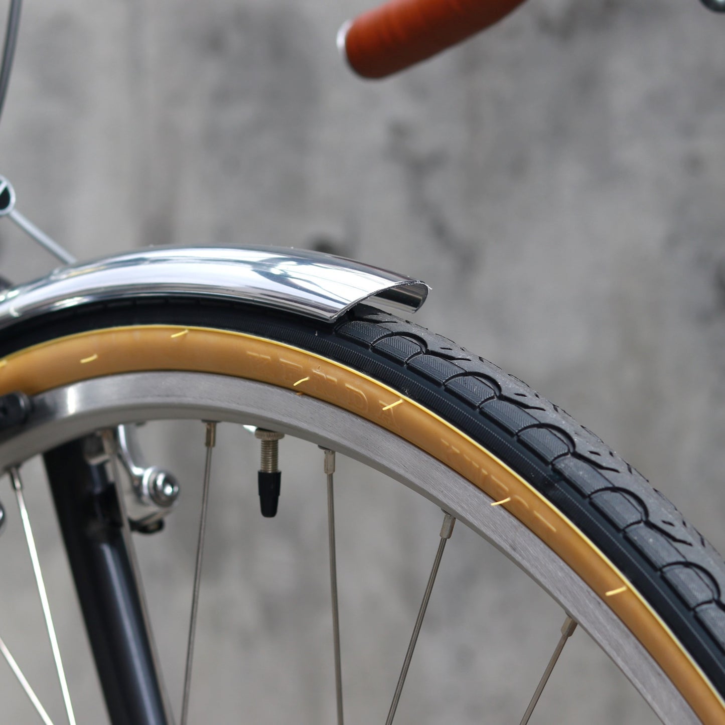 【在庫セール!】DIA(Diagonale) スポルティーフバイク クロモリスポルティーフ シティツーリング クラシカルロード SHIMANO Claris搭載 ロングライド自転車 バイクカスタム