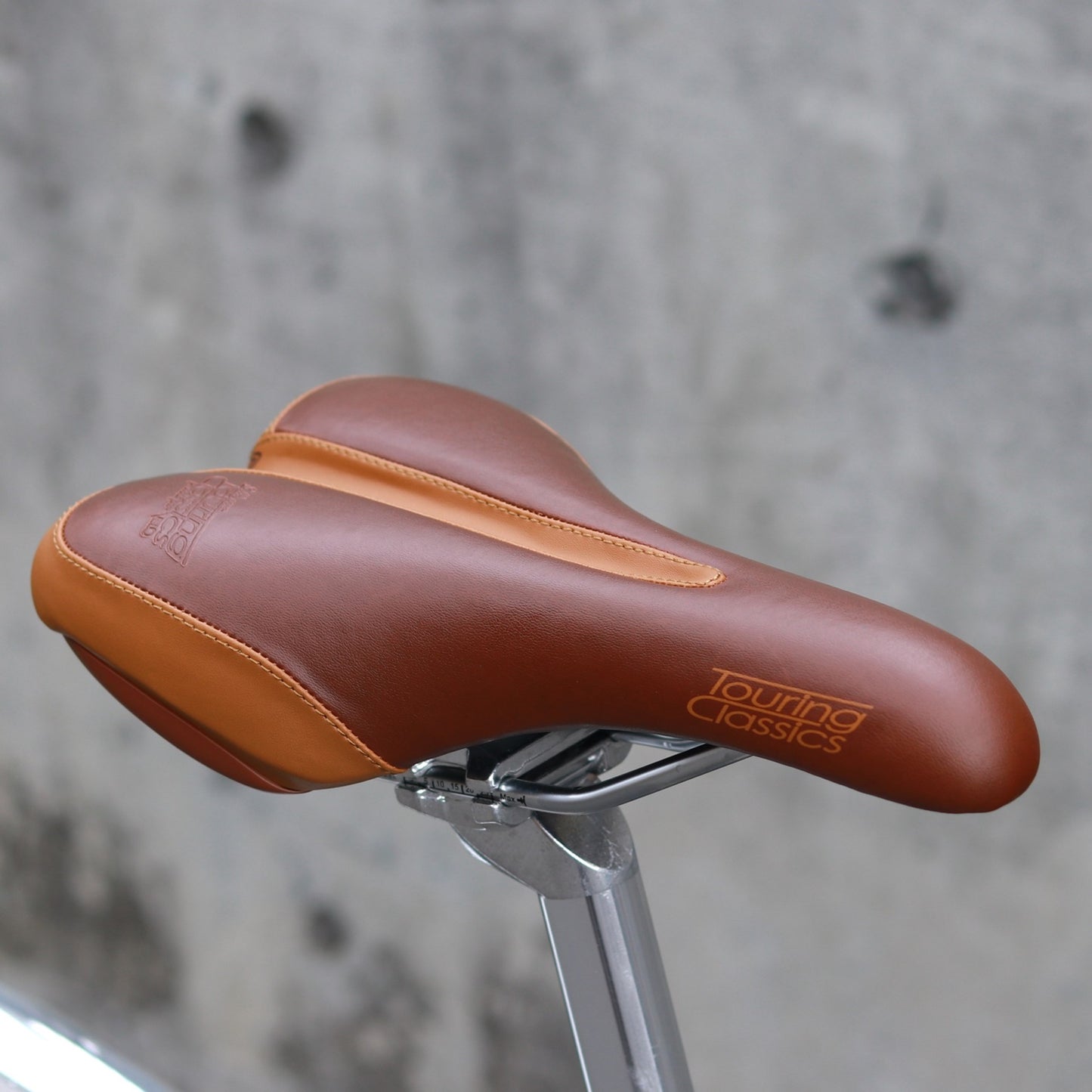 【在庫セール!】DIA(Diagonale) スポルティーフバイク クロモリスポルティーフ シティツーリング クラシカルロード SHIMANO Claris搭載 ロングライド自転車 バイクカスタム