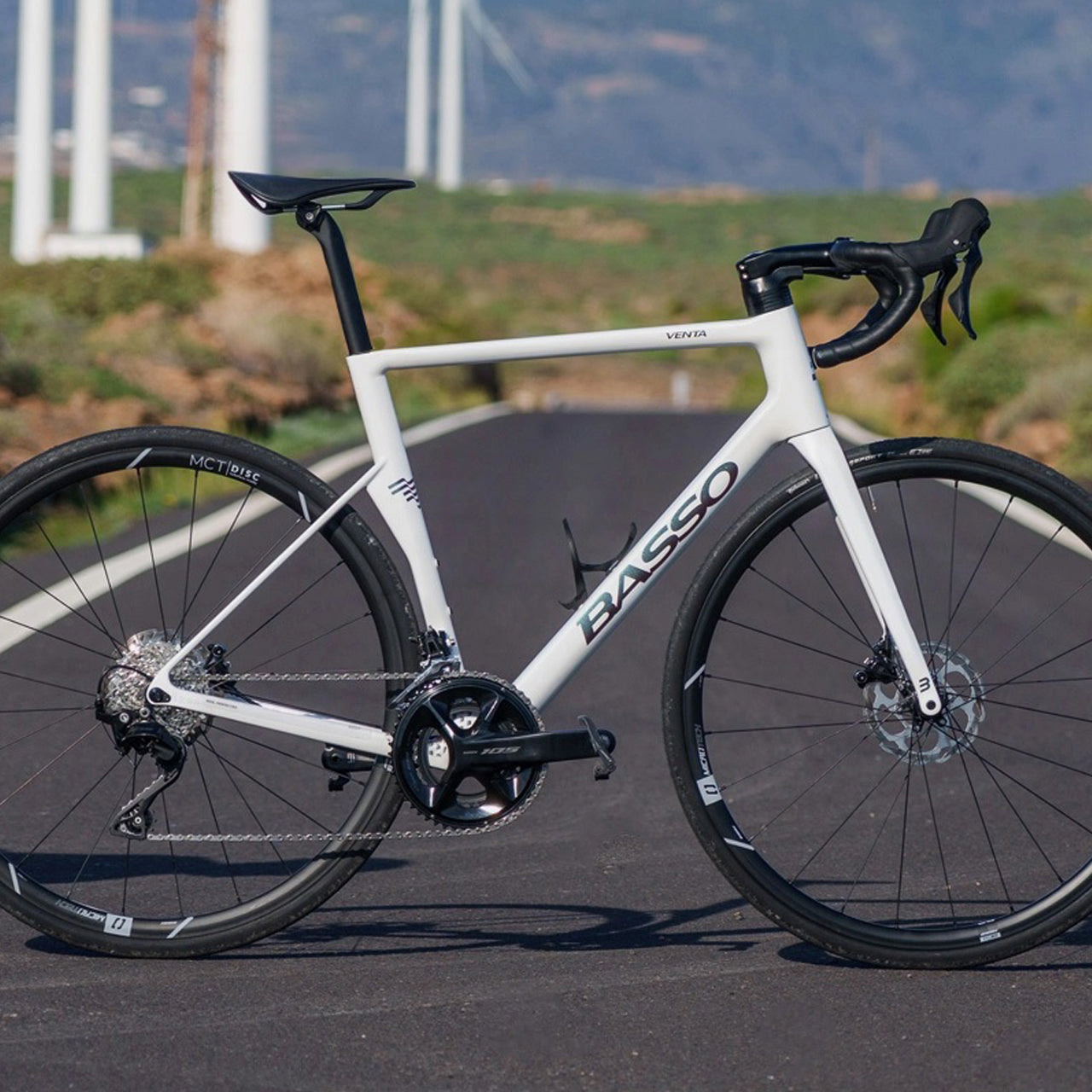 【2025年モデル】VENTA R(R7100) バッソ バッソ ベンタ バッソ ヴェンタ ヴェンタ ベンタ ヴェンタR バッソ カーボンロードバイク