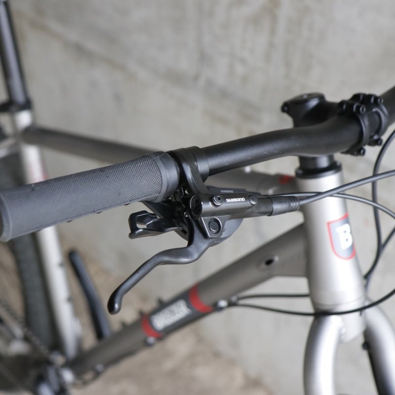 【2025年モデル】TRAVER ブリーザー フルリジッドMTB セミファットバイク クロモリマウンテンバイク アドベンチャーバイク ドロッパーシートポスト対応 MTB カスタム