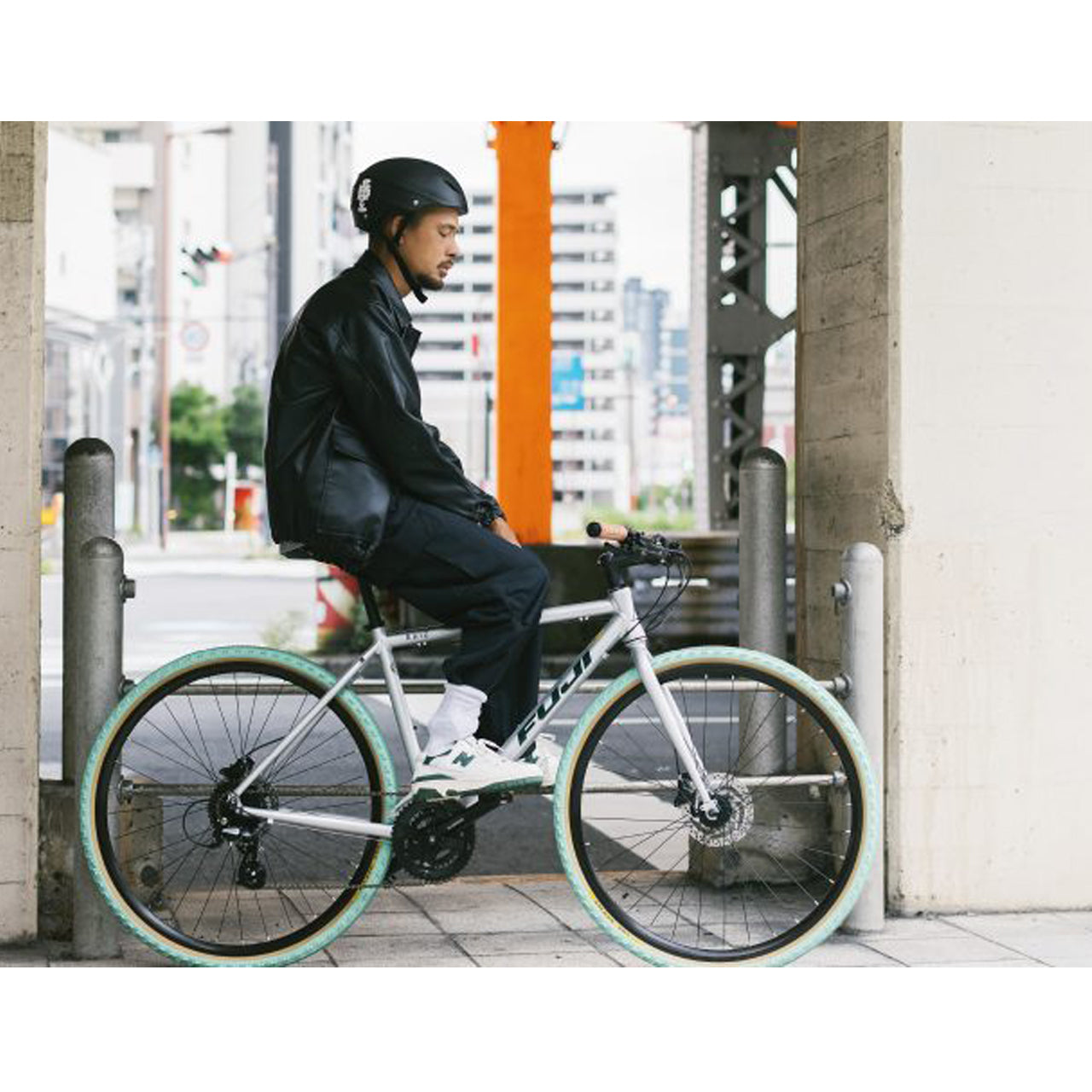 【2026年モデル】RAIZ DISC FUJI フジクロスバイク RAIZ DISC 2025 ディスクブレーキクロスバイク 通勤通学自転車 アルミフレームクロス カスタムクロスバイク