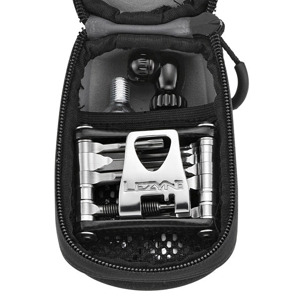 POD CADDY S サドルバッグ ワンタッチ Lezyne クイックリリース EVAフォーム サドルケース ロードバイク 工具収納 小型サドルバッグ 便利 CO2 携行 サドルバッグ ミニマル サイクルバッグ