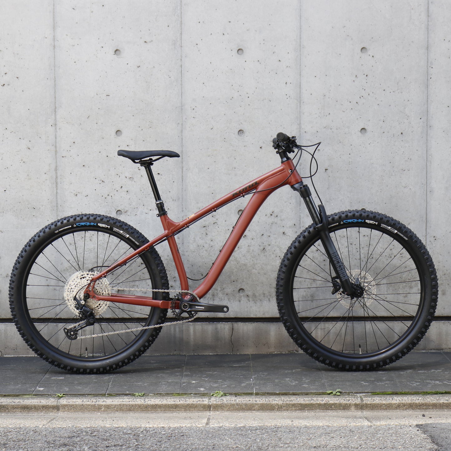 【2025年モデル】BIG HONZO DL セミファットバイク トレイルバイク 完成車 マウンテンバイク 初心者 MTB ロックショックス SHIMANO DEORE 12速 チューブレスレディ MTB BOOST規格 MTB