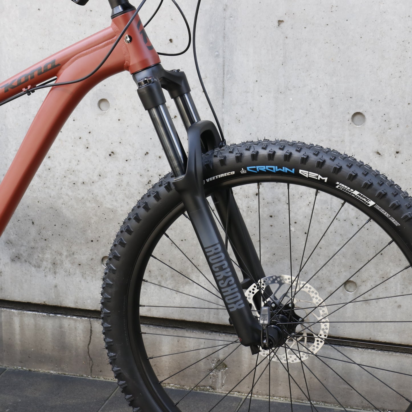 【2025年モデル】BIG HONZO DL セミファットバイク トレイルバイク 完成車 マウンテンバイク 初心者 MTB ロックショックス SHIMANO DEORE 12速 チューブレスレディ MTB BOOST規格 MTB