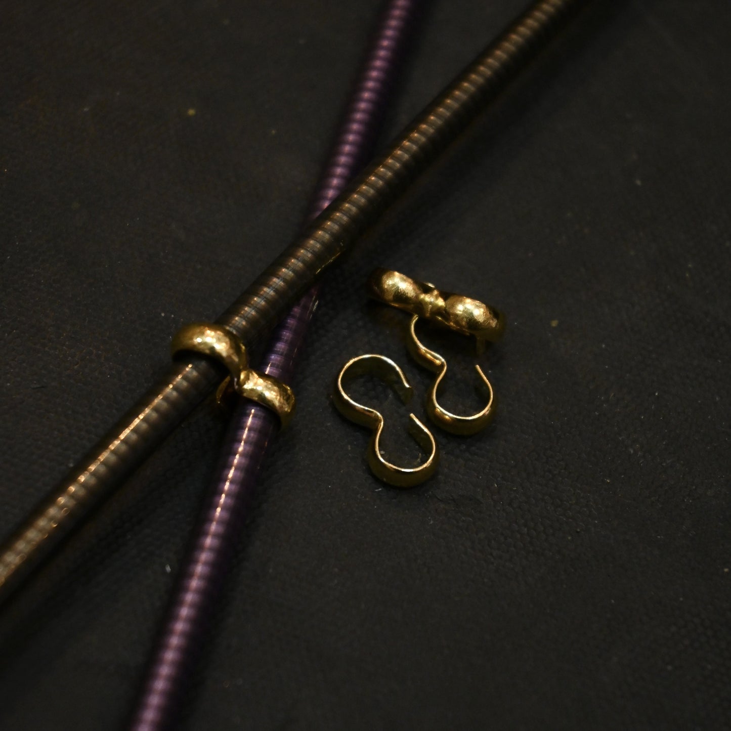 Magic Clips 真鍮パーツ ケーブルまとめ金具 自転車アクセサリー ブラスクリップ バイクカスタム小物 ケーブルマネジメント自転車用 自転車ワイヤードレスアップ