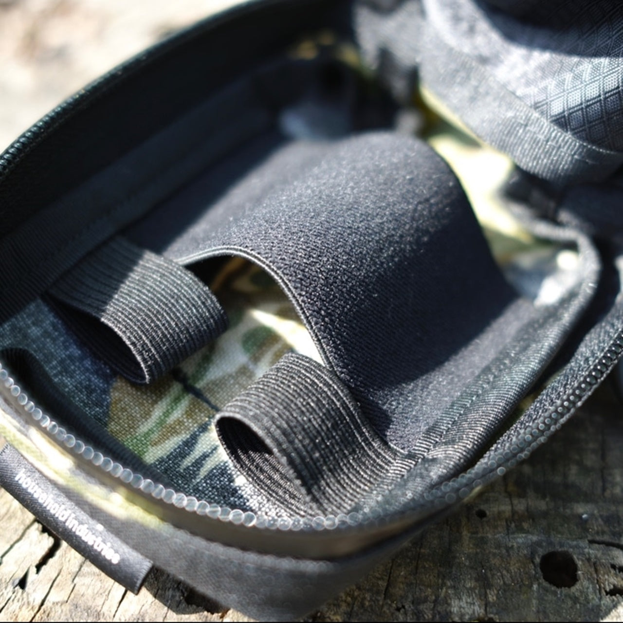 2 hour tripper(CORDURA®︎ 500D MIL-SPEC) サドルバッグ ミニマル 軽量 サドルバッグ ロードバイク タデクイ バッグ ミリタリー素材 自転車 MADE IN JAPAN サドルバッグ X-PAC サドルバッグ コンパクト サイクルバッグ