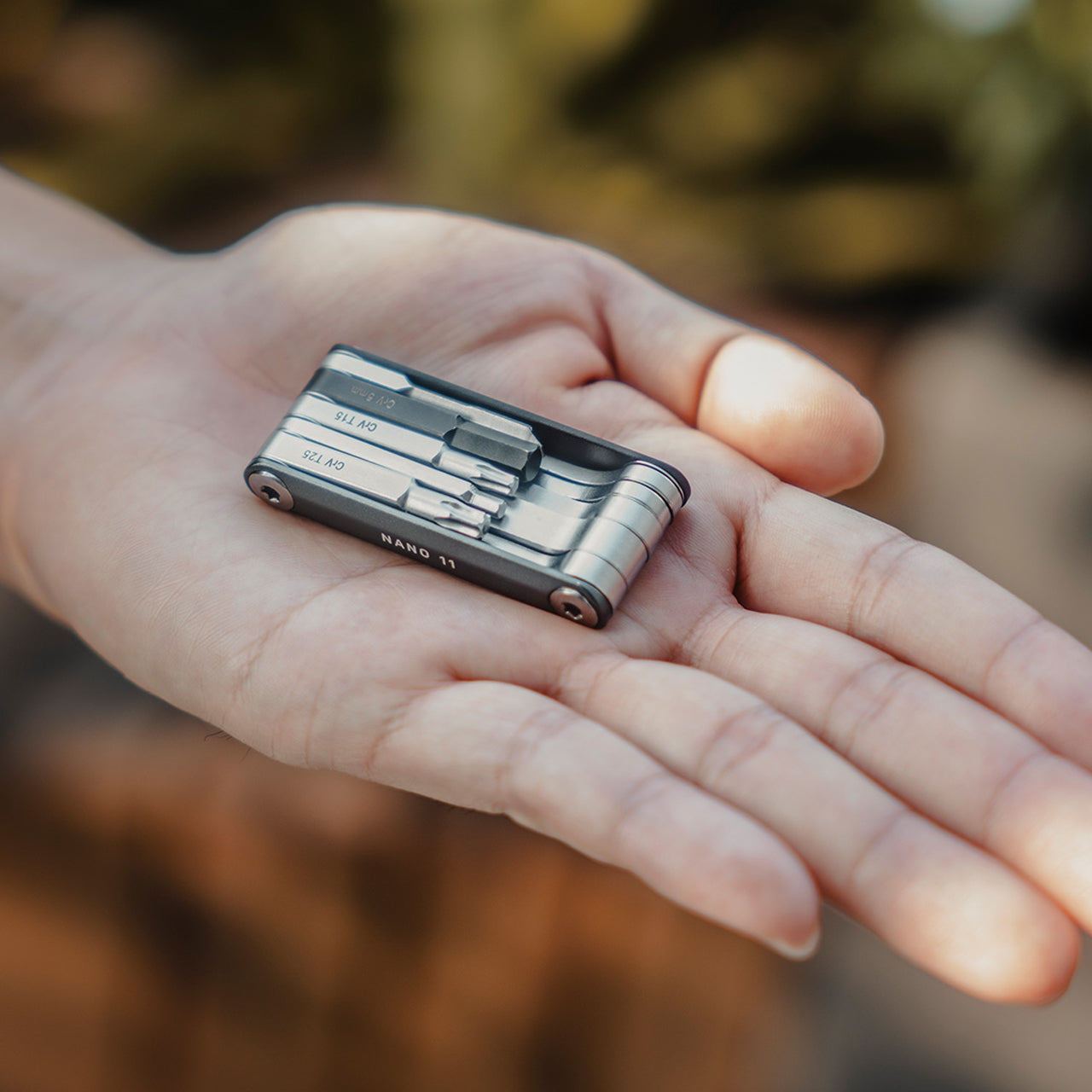 Nano 11(ナノ 11) トピーク 自転車 携帯工具 ミニツール 自転車用 ポケットツール 軽量 マルチツール CNCツールセット ツール缶 携帯用工具