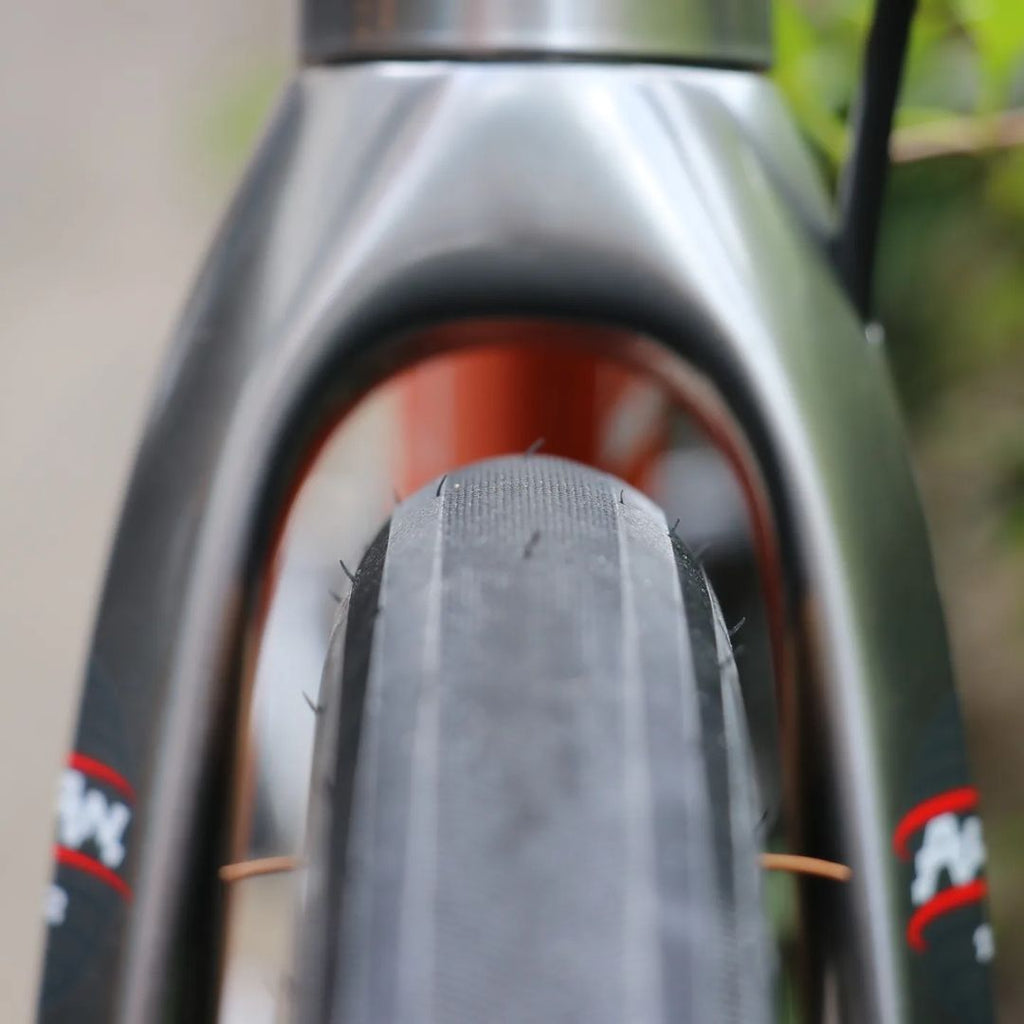 SIM WORKS_【SIM WORKS by Panaracer】Volummy Tire - Peanut Butter Sidewall