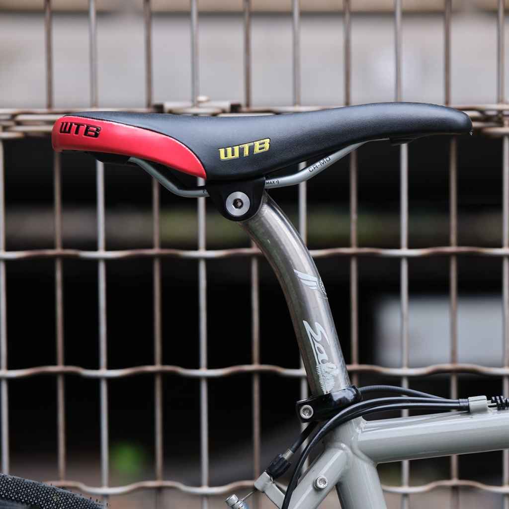SILVERADO race saddle BL special(rasta)