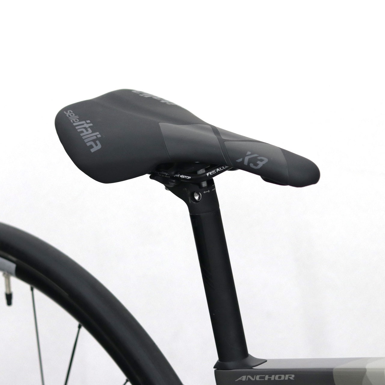 【2025年モデル】RE8 105 Di2 カーボンロードバイク シマノ105 エンデュランス アンカー BRIDGESTONE ブリジストン ブリヂストン