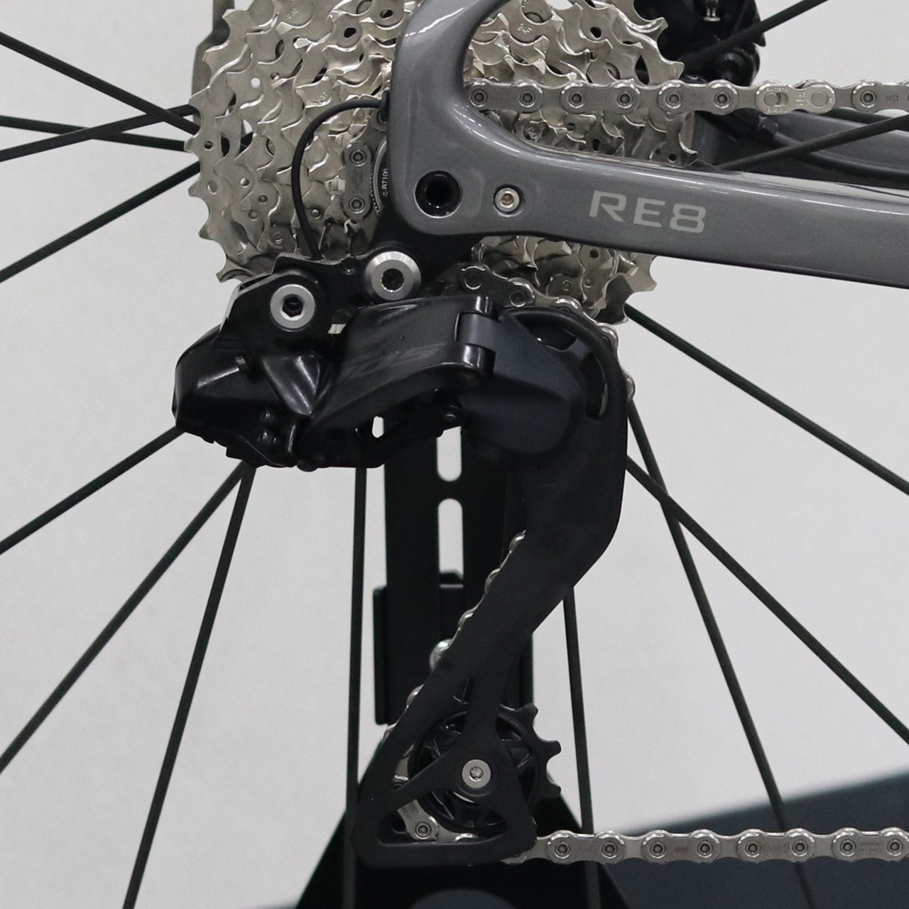 【2025年モデル】RE8 105 Di2 カーボンロードバイク シマノ105 エンデュランス アンカー BRIDGESTONE ブリジストン ブリヂストン
