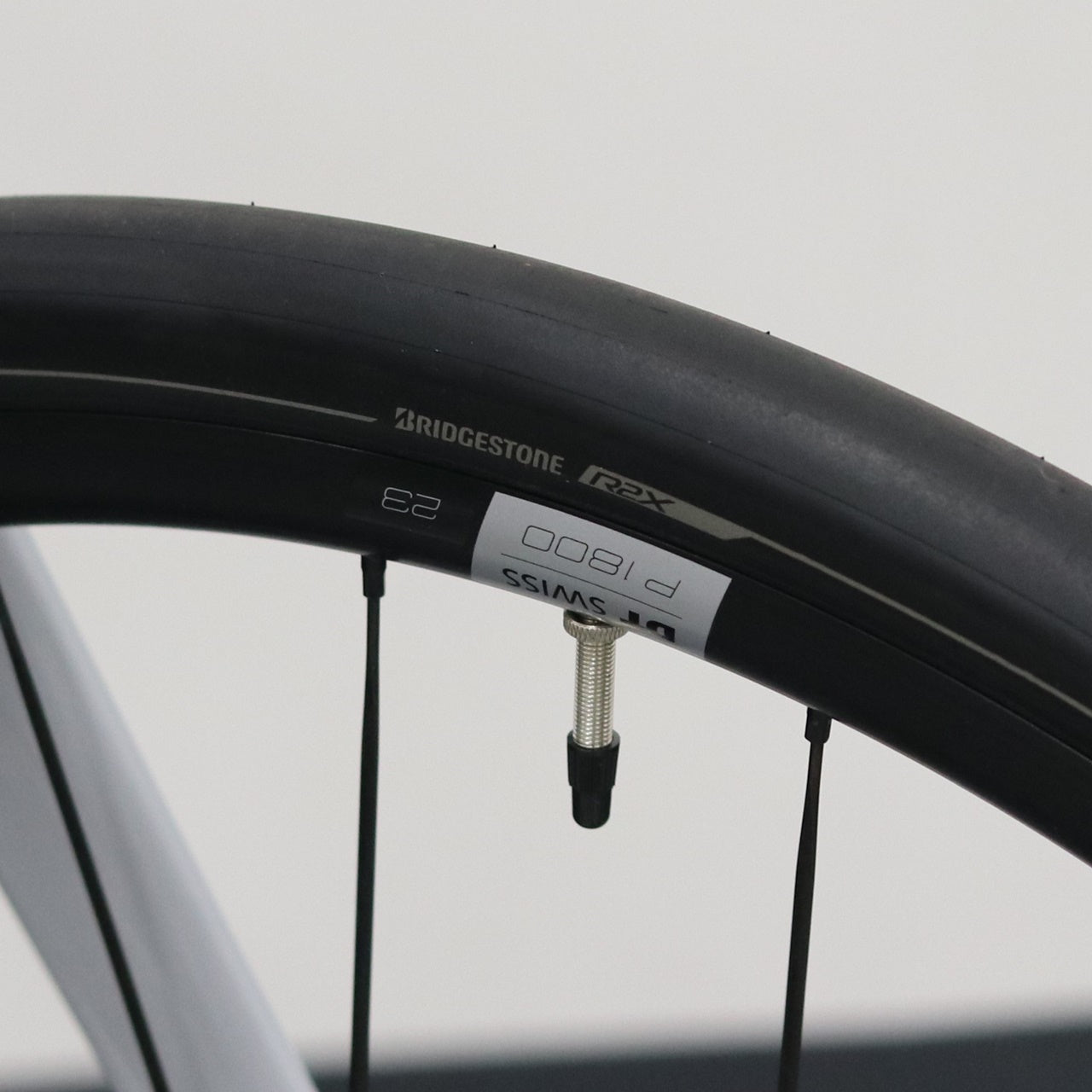 【2025年モデル】RE8 105 Di2 カーボンロードバイク シマノ105 エンデュランス アンカー BRIDGESTONE ブリジストン ブリヂストン