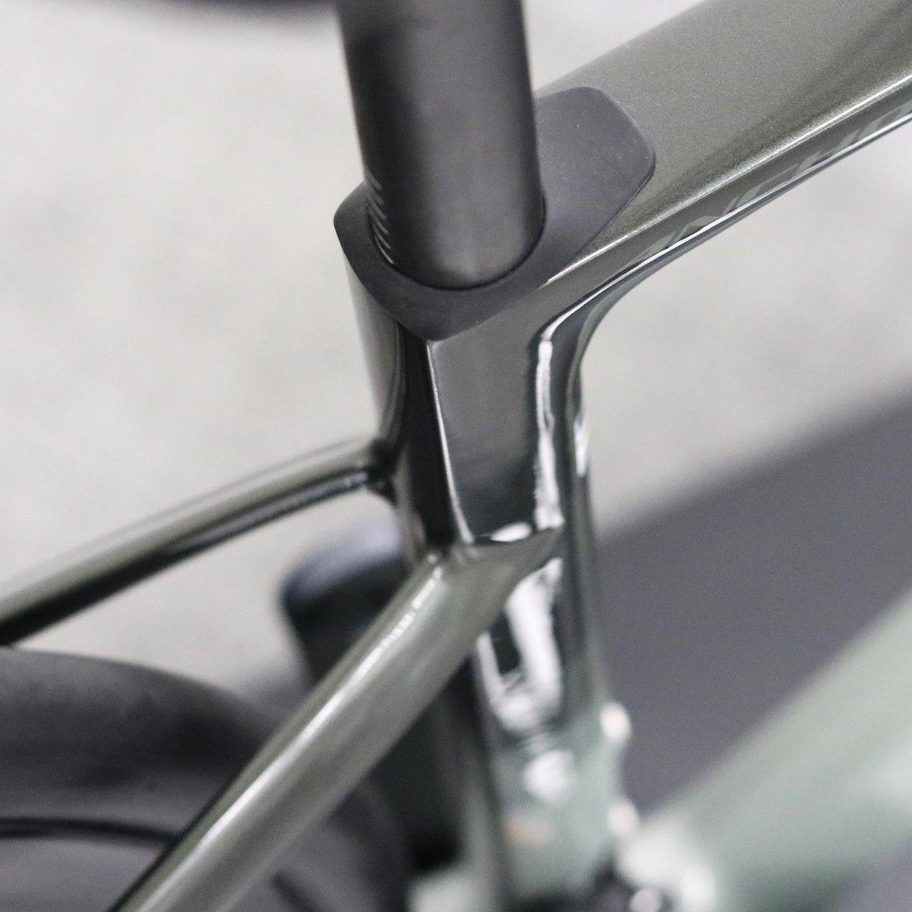 【2025年モデル】RE8 ULTEGRA Di2 エンデュランス カーボンロードバイク アルテグラ アンカー BRIDGESTONE ブリヂストン ブリジストン