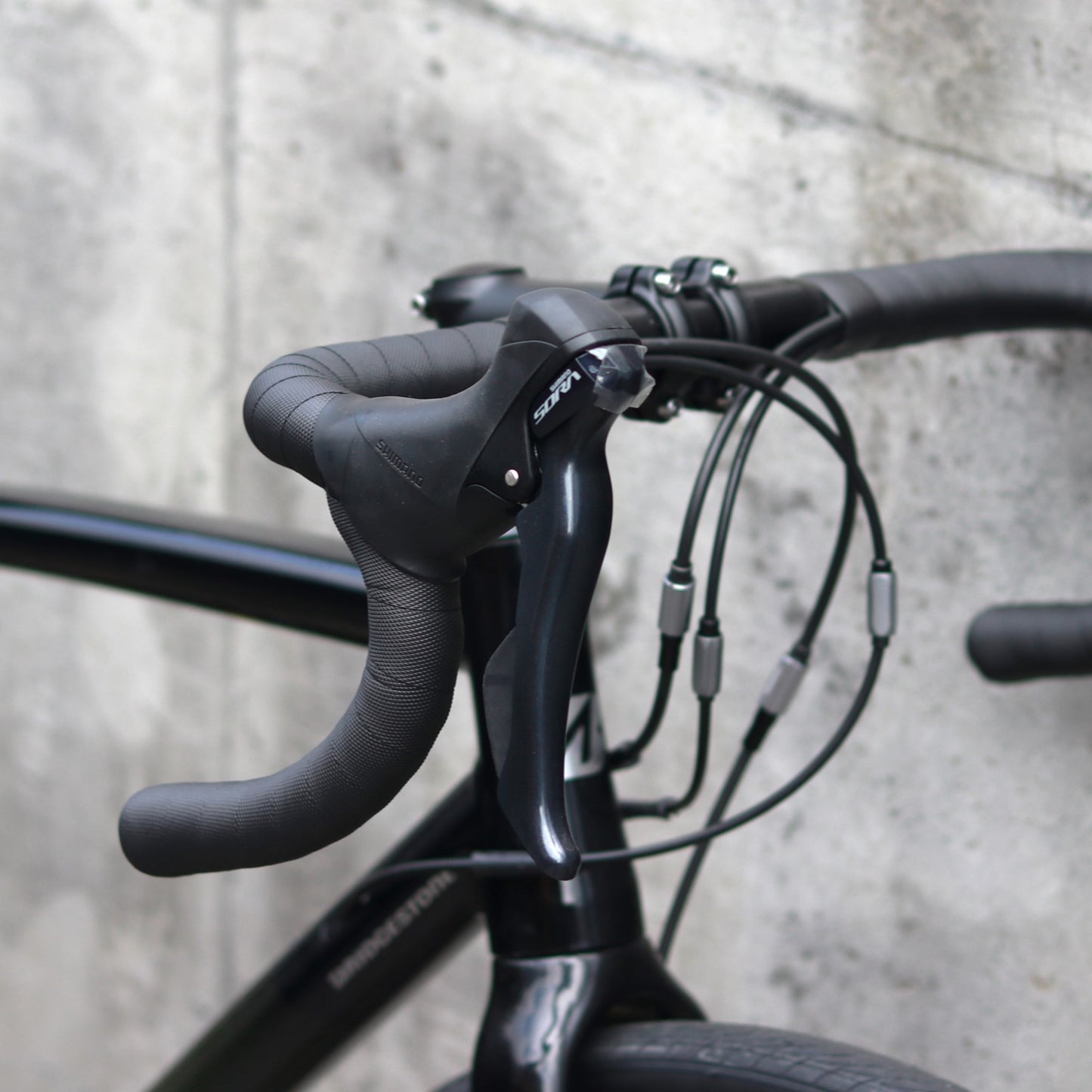 【在庫セール!】【2025年モデル】RL6D SORA SHIMANO SORA 完成車 初心者向け ディスクロードバイク アルミフレーム カーボンフォーク 機械式ディスク ロードバイク アンカー エントリーモデル 通勤通学 ロードバイク スルーアクスル対応 ロード