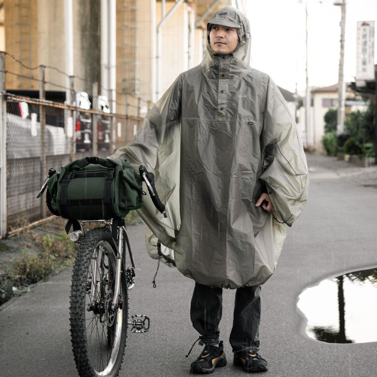 PACKABLE RAIN PONCHO FAIRWEATHER ポンチョ レインポンチョ 自転車 防水ポンチョ パッカブルポンチョ バックパック対応レインウェア 軽量レインギア 自転車雨具