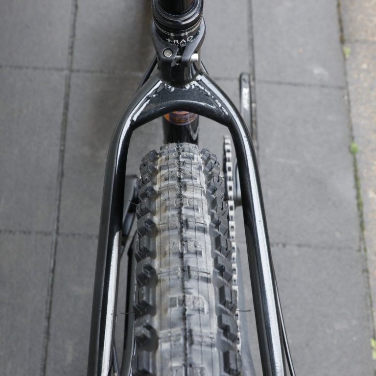 【2025年モデル】HONZO ESD クロモリ ハードテイル ハードテイル ダウンヒル Marzocchi Bomber Z1 SHIMANO 12速 MIX スライダーエンド MTB トレイルバイク 自走 下り系 MTB