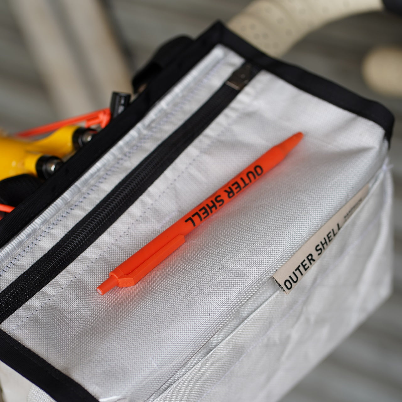 Drawcord Handlebar Bag Rando UL アウターシェルアドベンチャーズ ランド ウルトラライト ドローコードハンドルバーバッグ サークルズ