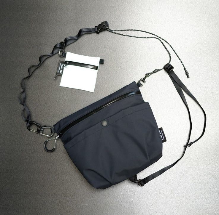 tade qui sacoche × SACOCHE｜拡張できる2WAYサコッシュ、軽量防水