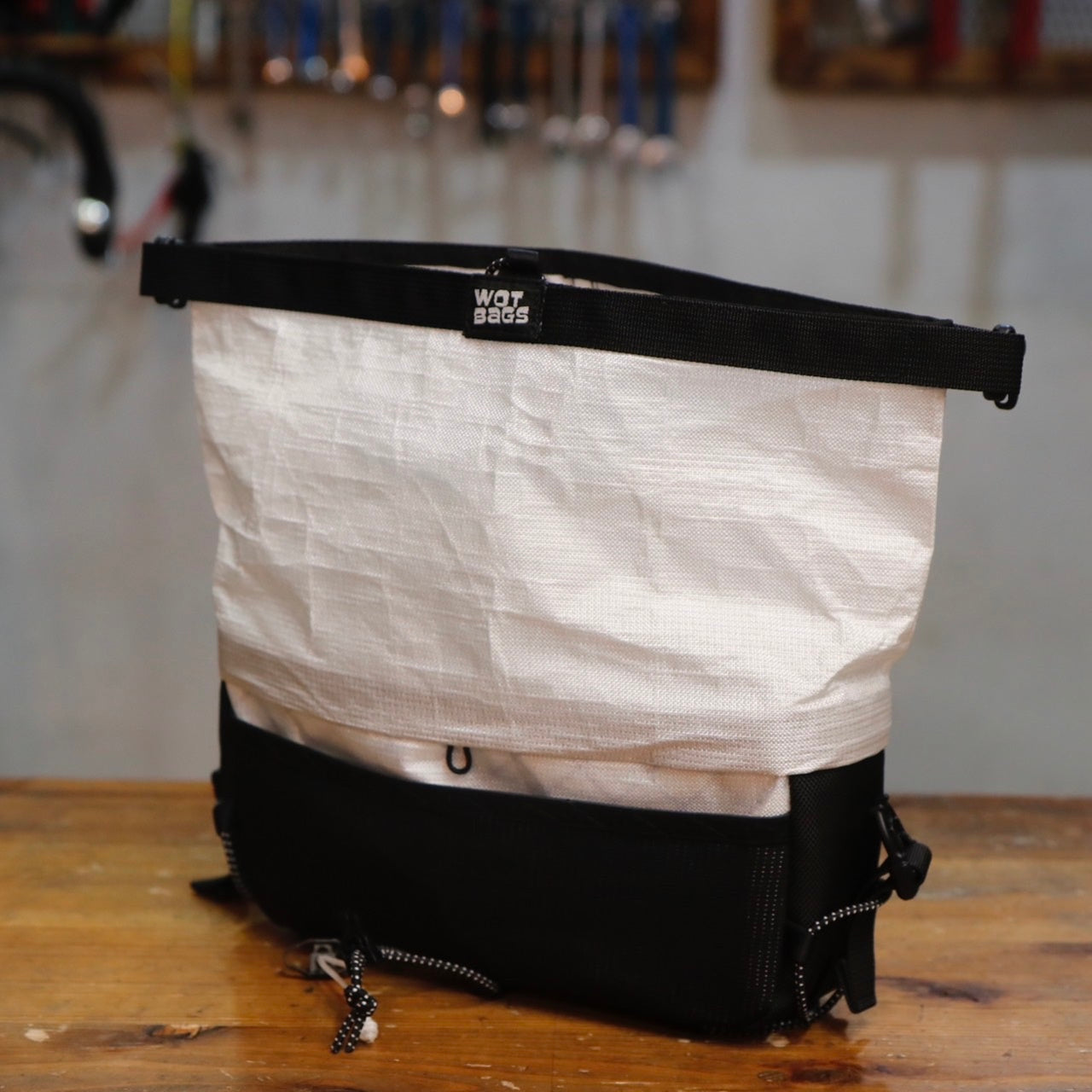 bartender handlebar bag WOT BAGS ハンドルバーバッグ バーテンダーバッグ 自転車 バイクパッキング 防水バッグ ULTRA EPL400 バッグ ドロップハンドル バッグ対応 ハンドメイド 自転車バッグ 日本製 バイクバッグ
