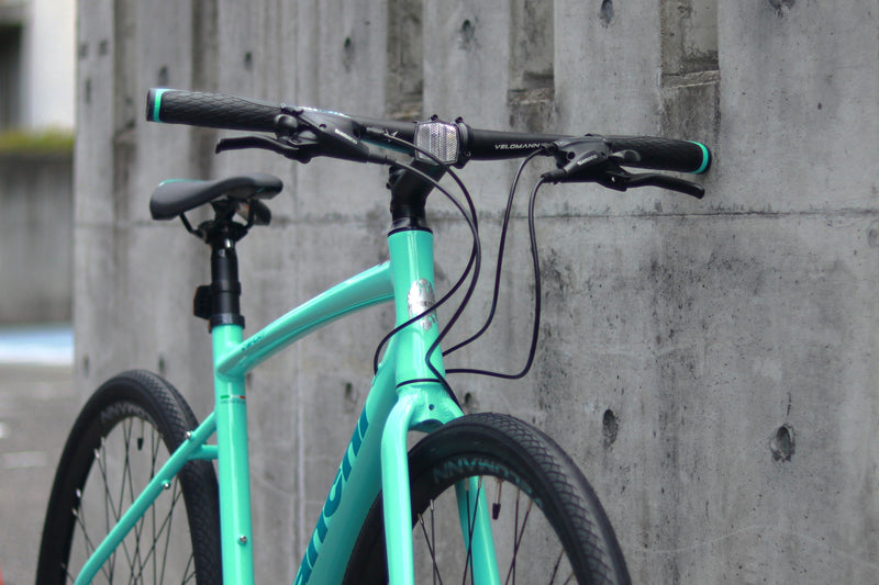 シマノコンポ復活！ビアンキの定番クロスバイク入荷しました！「Bianchi C-SPORT 2.2024」