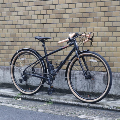 SURLY Corner Barレビュー｜フラットハンドルのままドロップ化できる人気ハンドルバー
