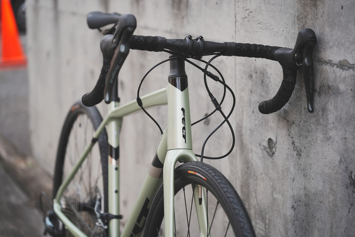 FELTロードバイクzw40 室内保存　美品 FELT（フェルト）VR40