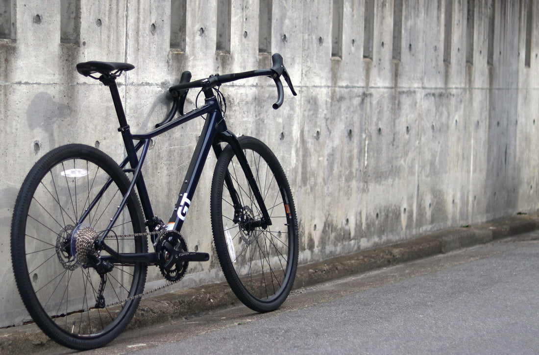 GT自転車 アルミグラベルロードバイク グレードアロイコンプ