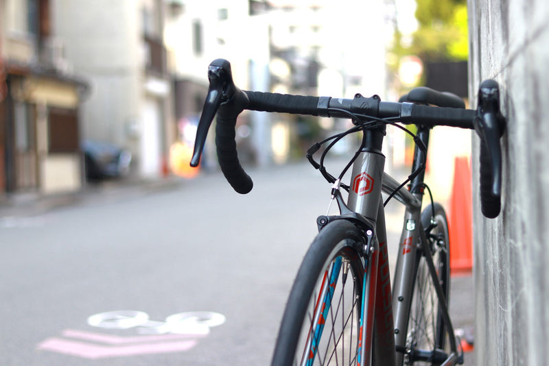 10万円以下でSORA搭載？在庫限りで狙うべき入門ロード「STRATTOS S3」