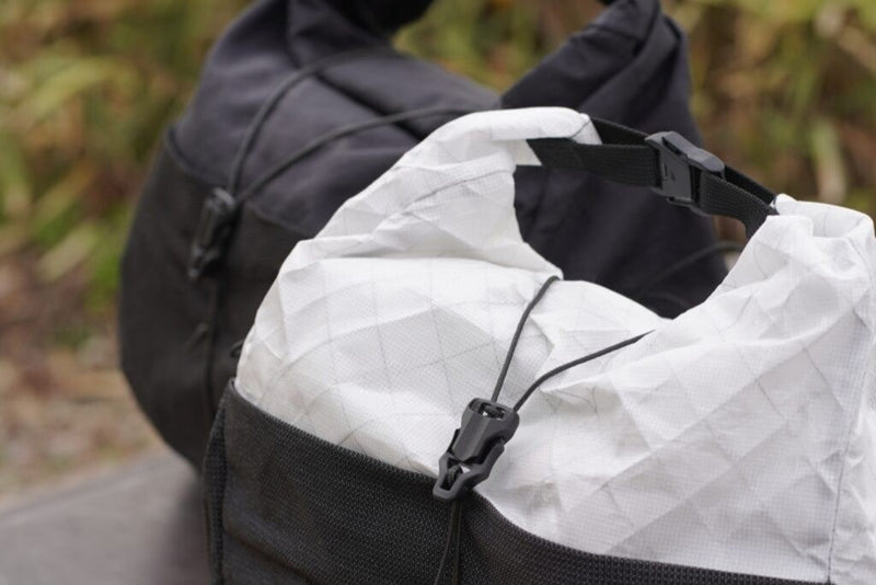 背中フリーで10L収納。LITEWAY HIP PACK ULTRAにBLACK追加