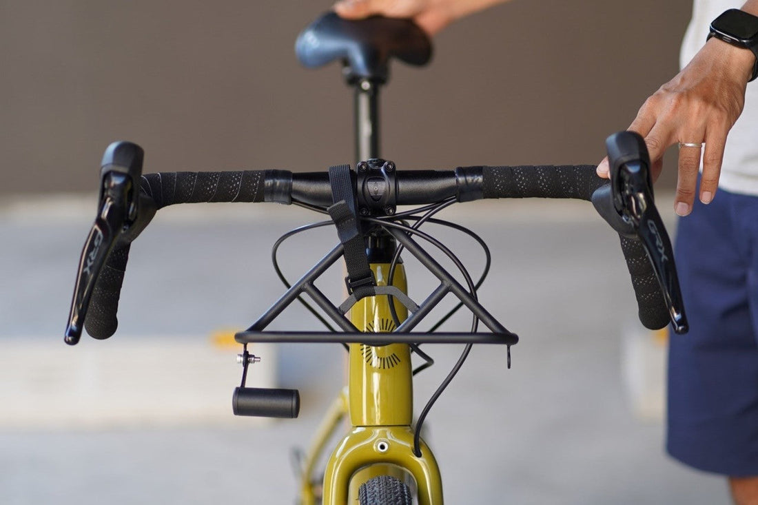 低スタック設計が生む美しさと実用性｜7R bags The Nest steerer rack