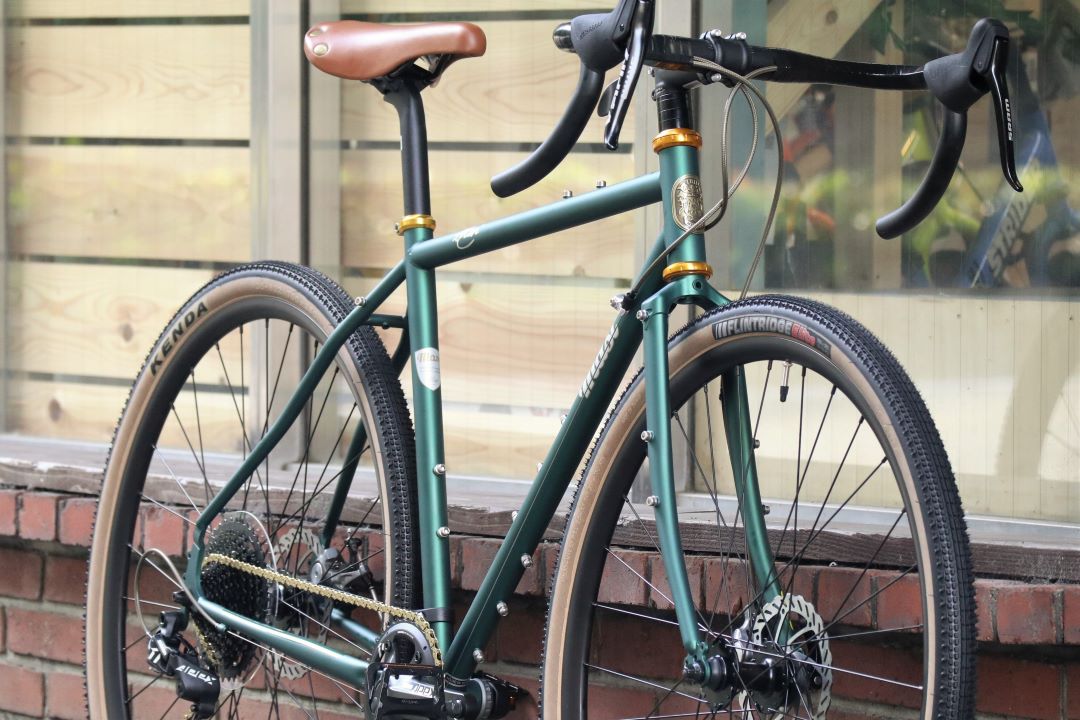 【セール！15％OFF】日常から自転車旅までコレ1台で楽しめるツーリンググラベル「masi Catalina Apex 1×11」