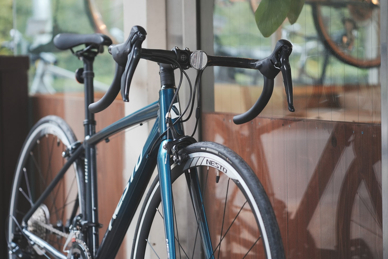 NESTO ALTERNA ロードバイク 2021 青 走行100km↓ 引取限定 ALTERNA - NESTO