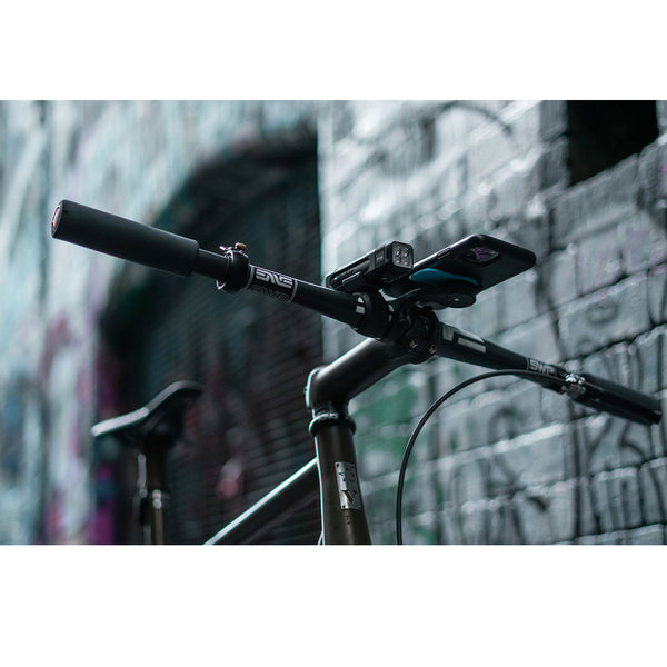 BLINDER 600（ブラインダー 600）