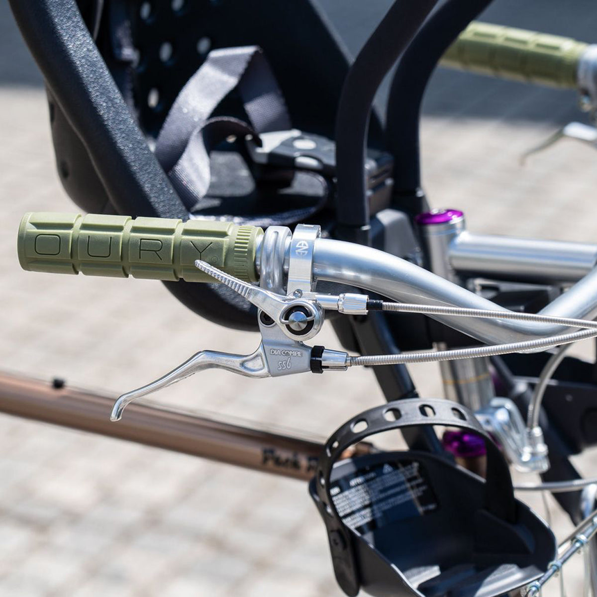 Mountain V2 grip (BL special)