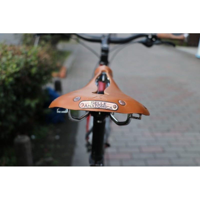 X1 Leather Saddle