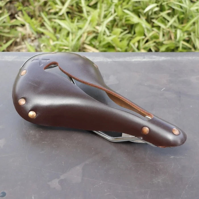 X1 Leather Saddle