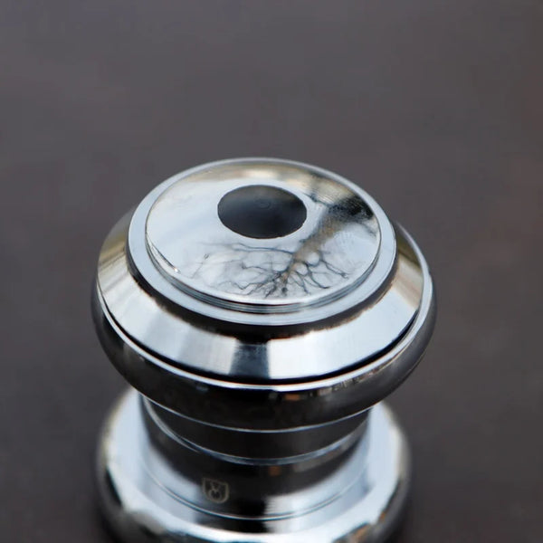 Grand Cru（1-1/8" Threadless Headset - Mirror Finish）