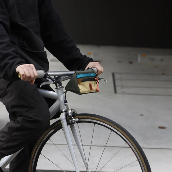 BIKE BAG MINI MOUNTAIN（0.7L）